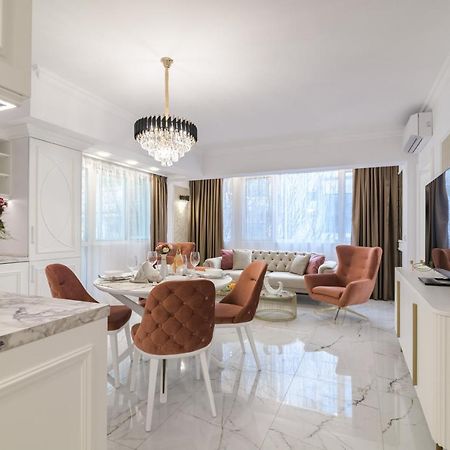 Лукс На Море Luxury Apartment In Downtown With Garage Varna Exterior photo