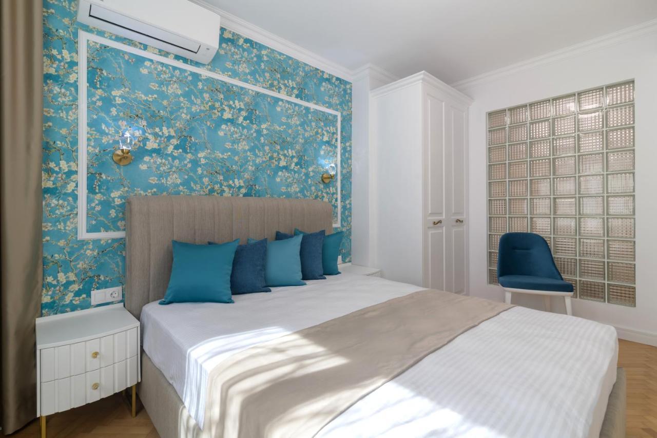 Лукс На Море Luxury Apartment In Downtown With Garage Varna Exterior photo